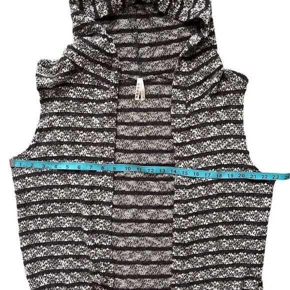 Ladies Roper Duster - Picture 7 of 8